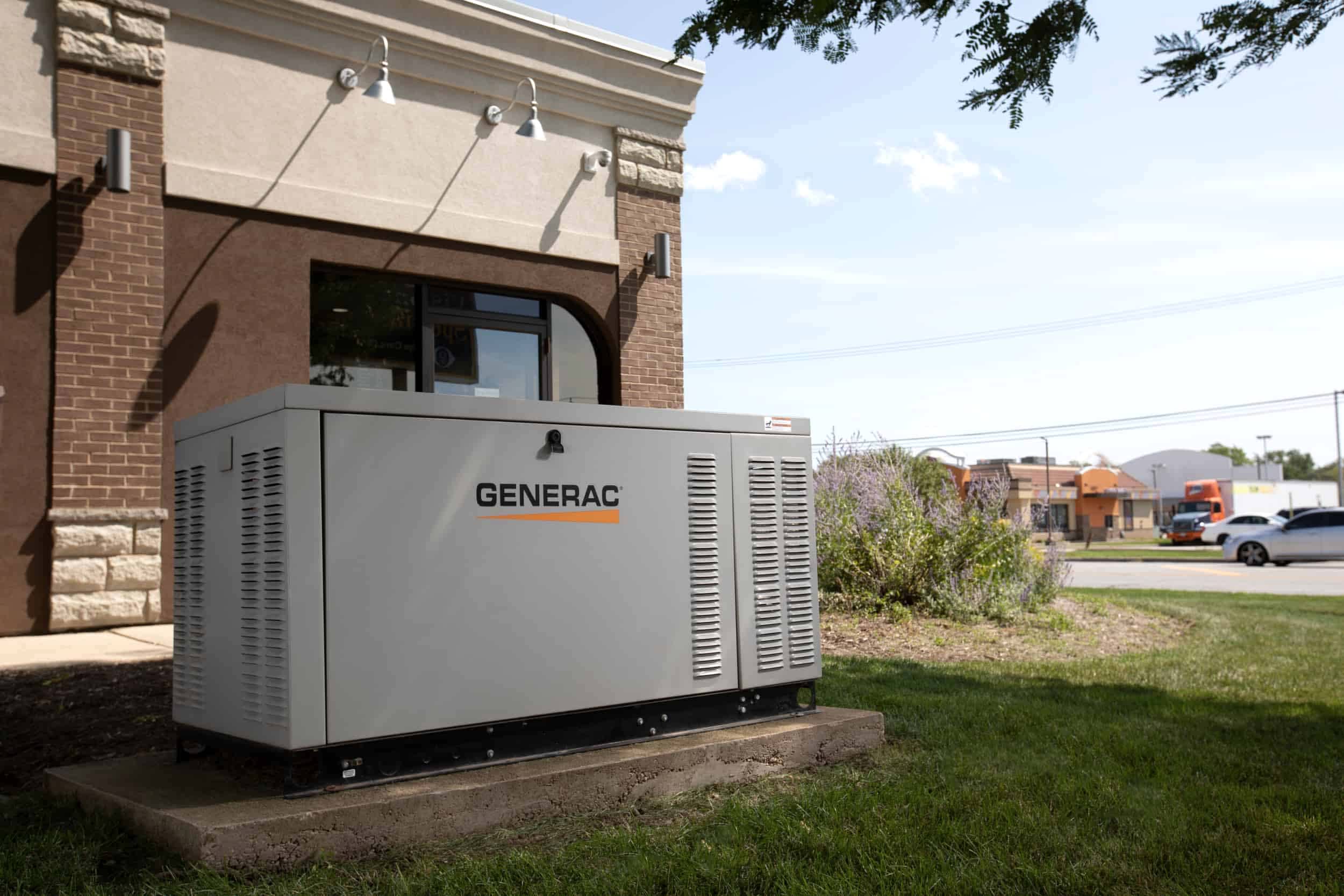 commercial generator dayton (1) Large commercial generator outside of commercial business in Dayton